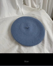 Load image into Gallery viewer, Wool Blend Adjustable French Berets Autumn Winter Fall Artist Cap Painters Hat
