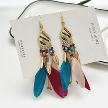 Load image into Gallery viewer, Mix Feathers + Teardrop