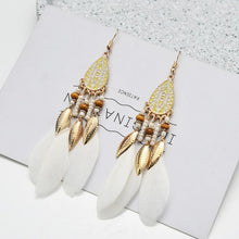 Load image into Gallery viewer, White Feathers + Teardrop