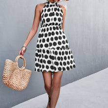 Load image into Gallery viewer, White