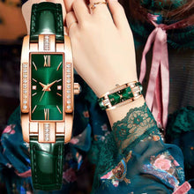 Load image into Gallery viewer, Fashion Award High Quality Retro Vintage Emeral Green or Red Leather Wristband