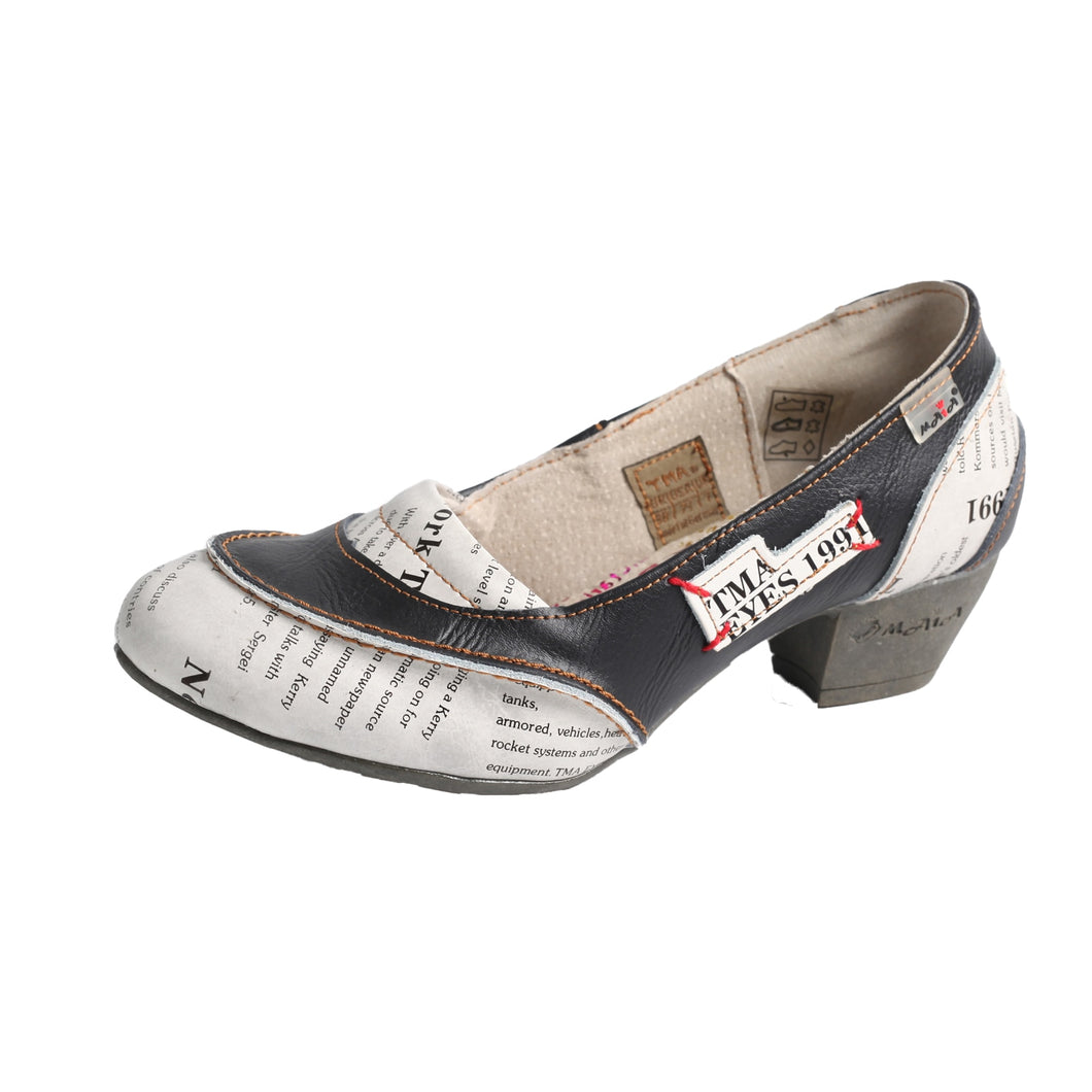 TMA EYES Black and White Newspaper-print Paneled Women's Shallow Casual Leather Low Heels