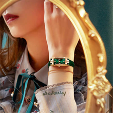 Load image into Gallery viewer, Fashion Award High Quality Retro Vintage Emeral Green or Red Leather Wristband
