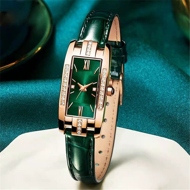 Fashion Award High Quality Retro Vintage Emeral Green or Red Leather Wristband